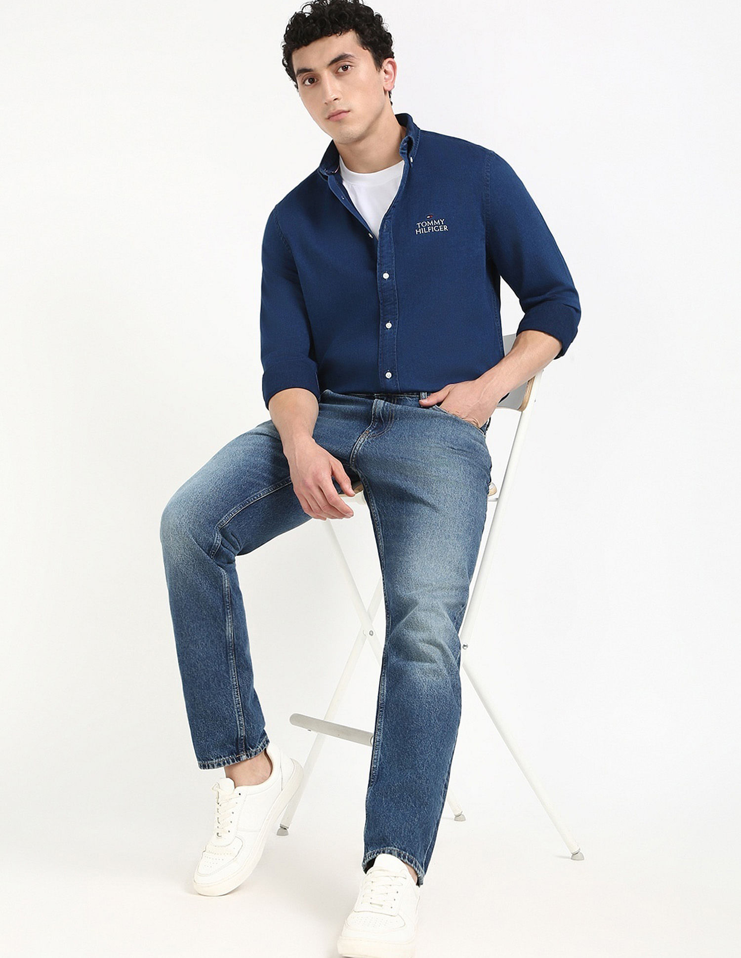 Tommy Hilfiger Solid Regular Fit Twill Woven Shirt