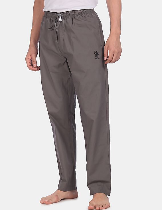 Dockers Men's Comfort Khaki Upgrade Relaxed Fit Flat Front Pant, British  Khaki, 34x34 : Amazon.in: Fashion