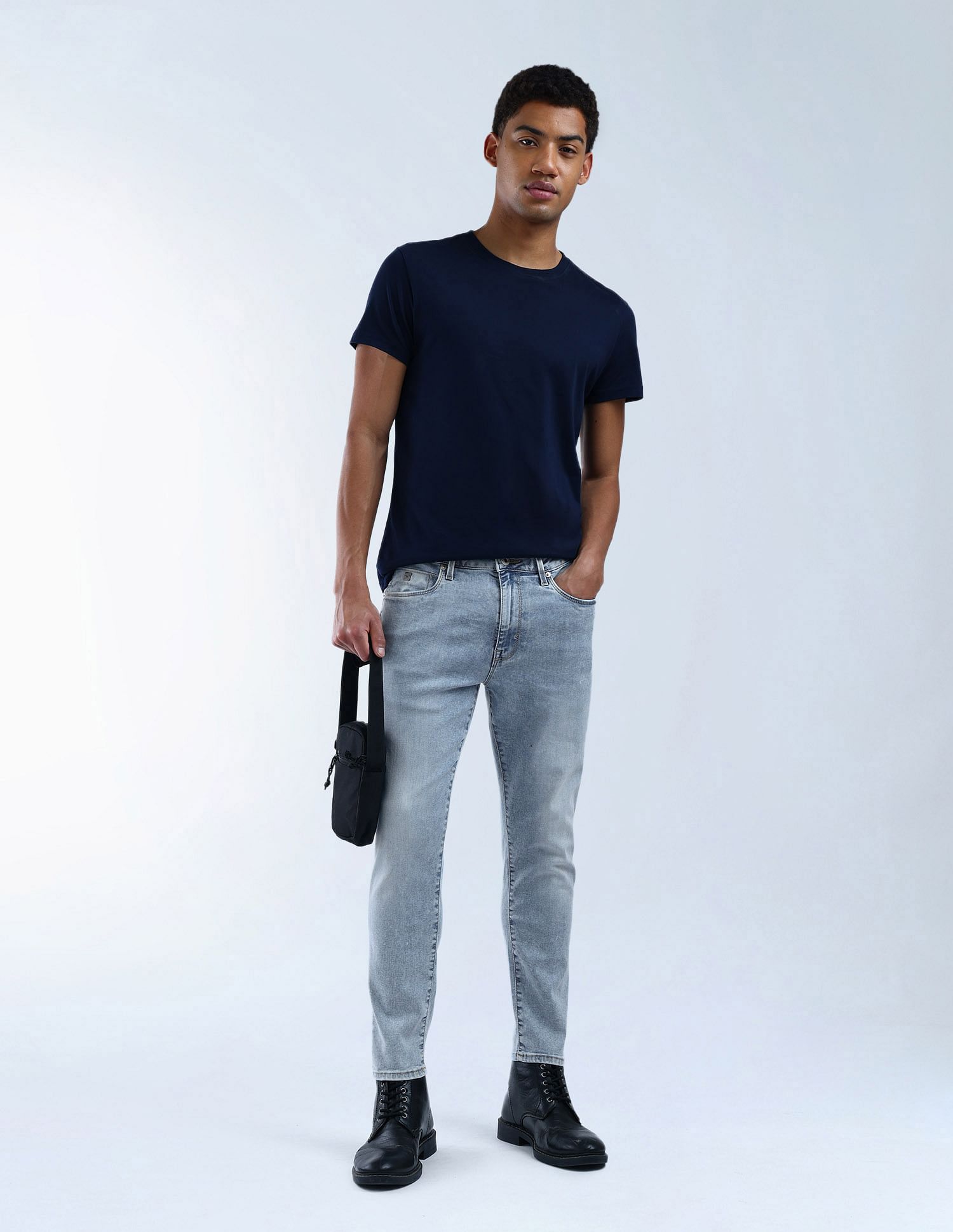 Flying Machine Mankle Relaxed Tapered Fit F-Lite Jeans