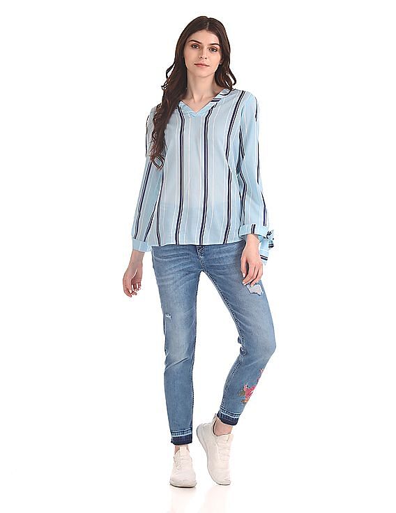 U.S. Polo Assn. Women Vertical Stripe V-Neck Top