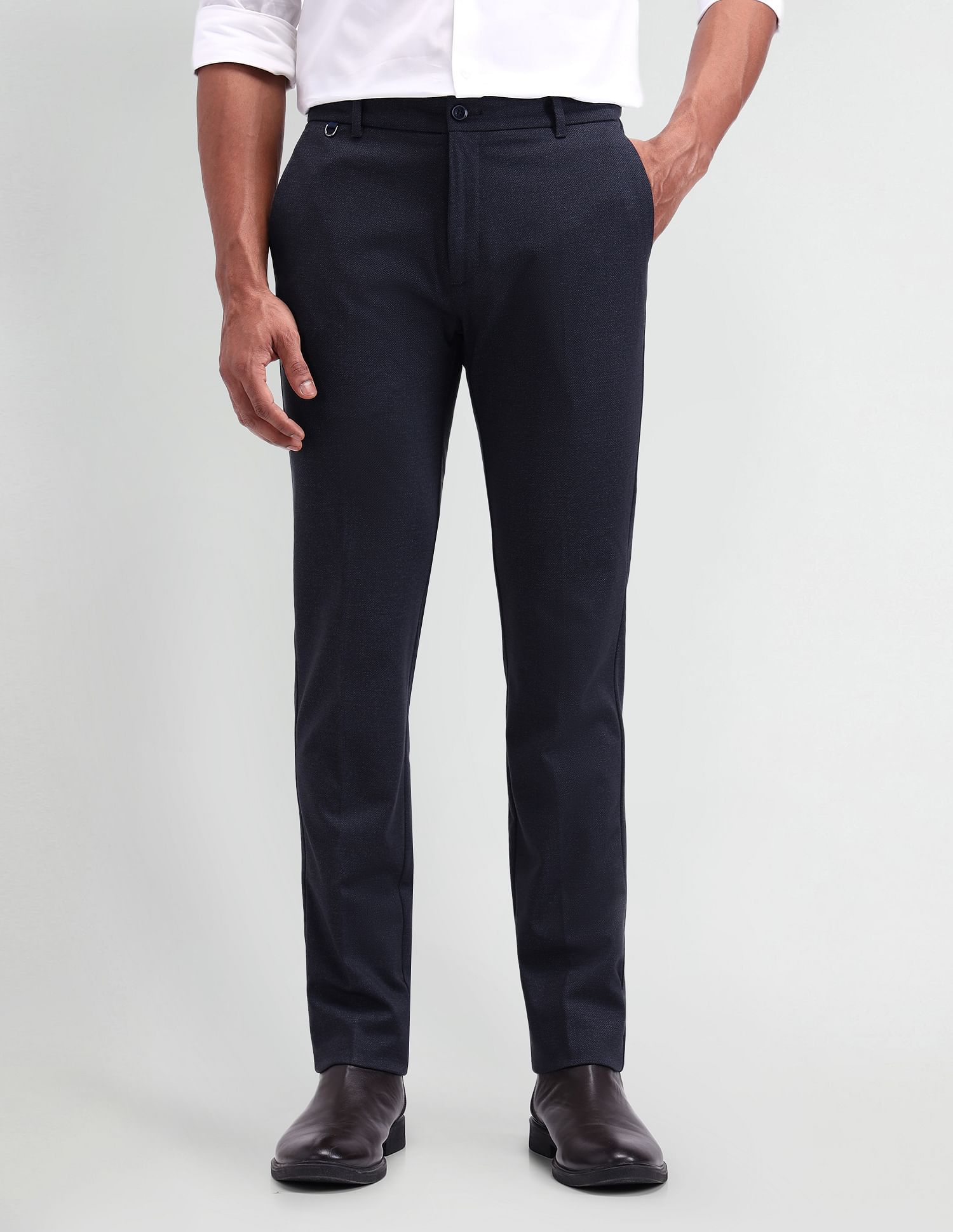 Arrow Newyork Mid Rise Slim Fit Knitted Pants