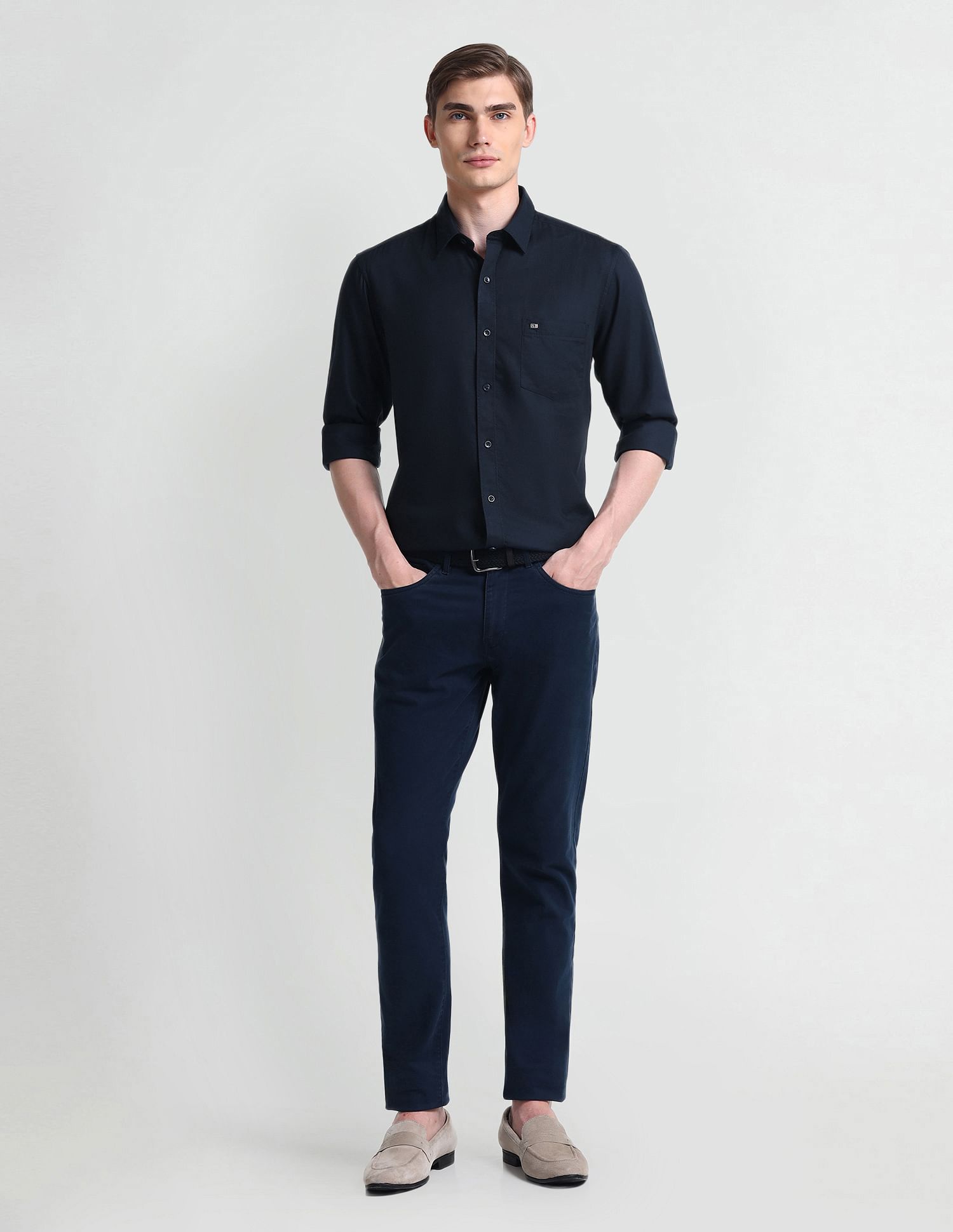 Arrow Sports Manhattan Slim Fit Twill Shirt