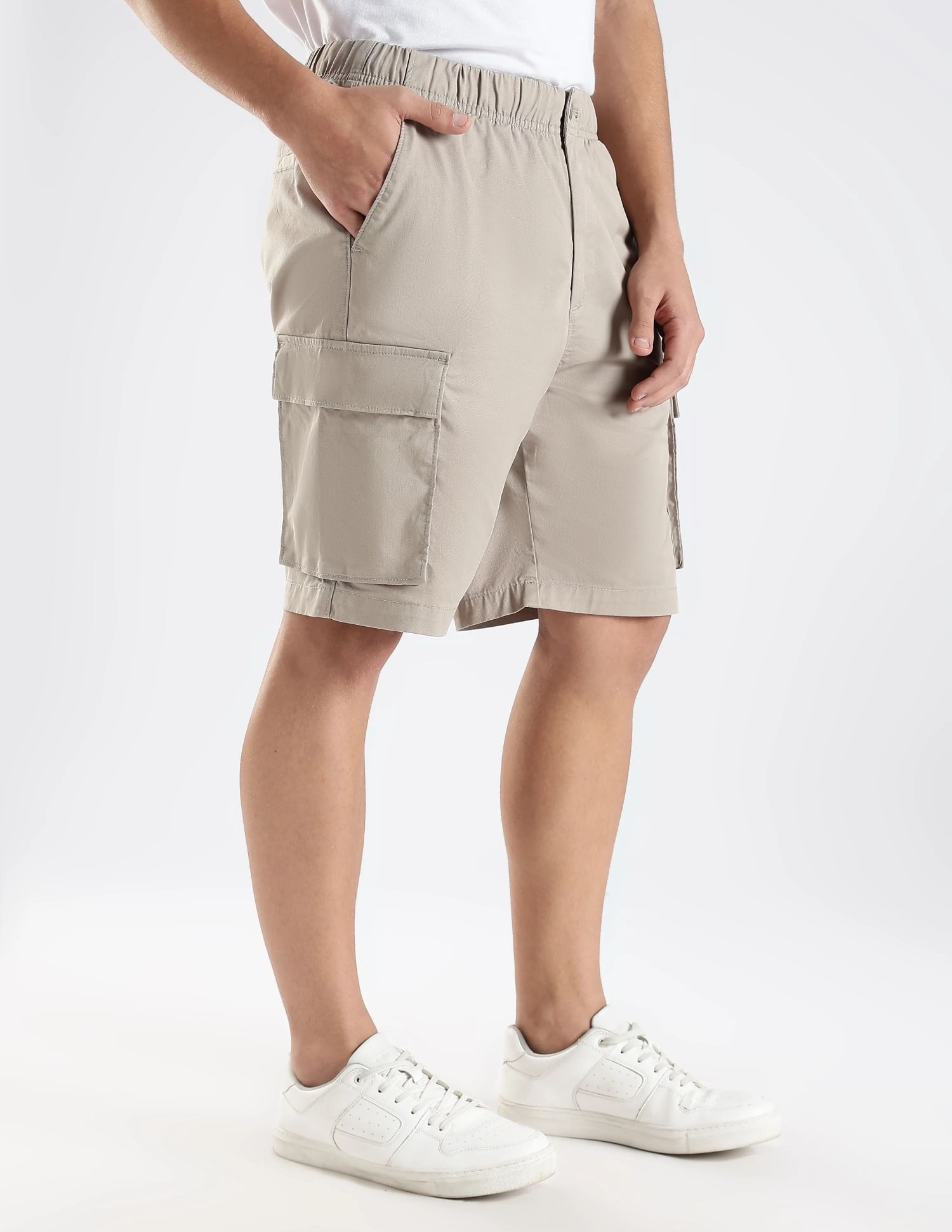 Buy Calvin Klein Jeans Regular Fit Solid Mid Rise Shorts