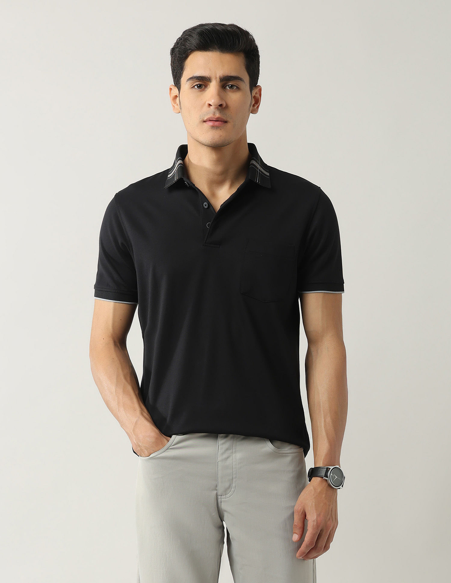 Arrow Solid Regular Fit Polo Shirt