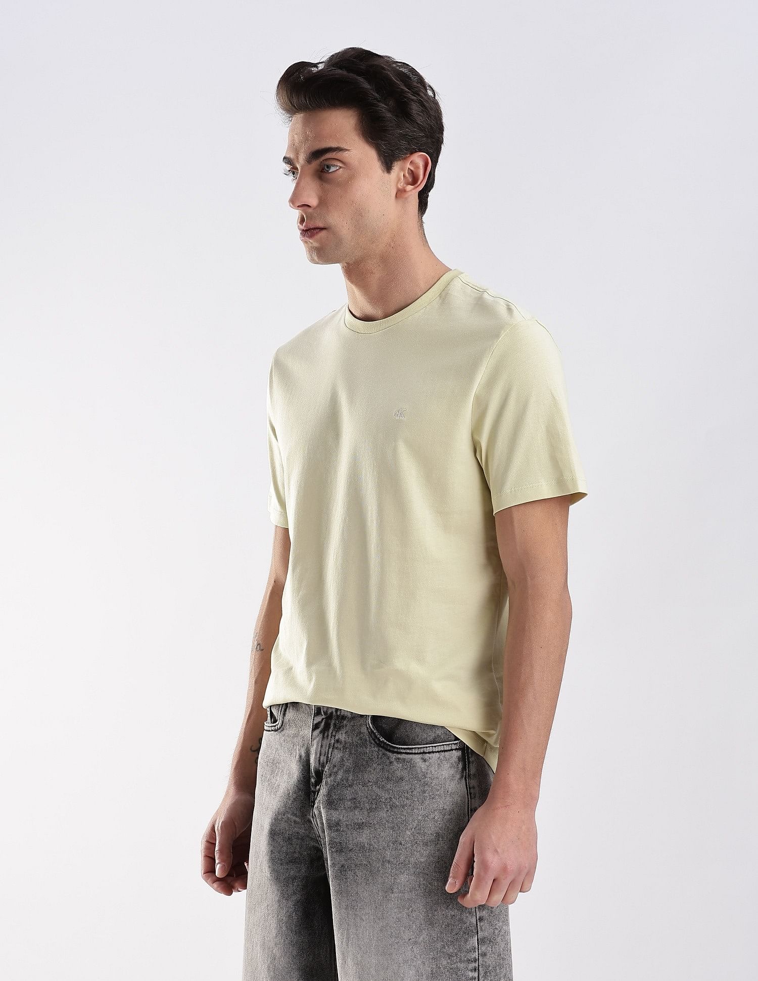 Calvin Klein Jeans Regular-Fit Solid Cotton T-Shirt