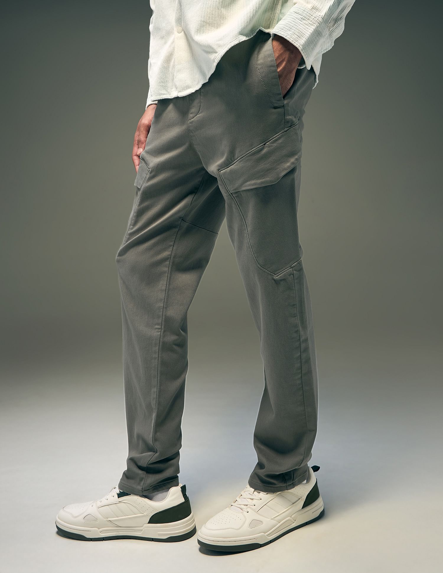 Flying Machine Slim Jogger Fit Cargo Pants