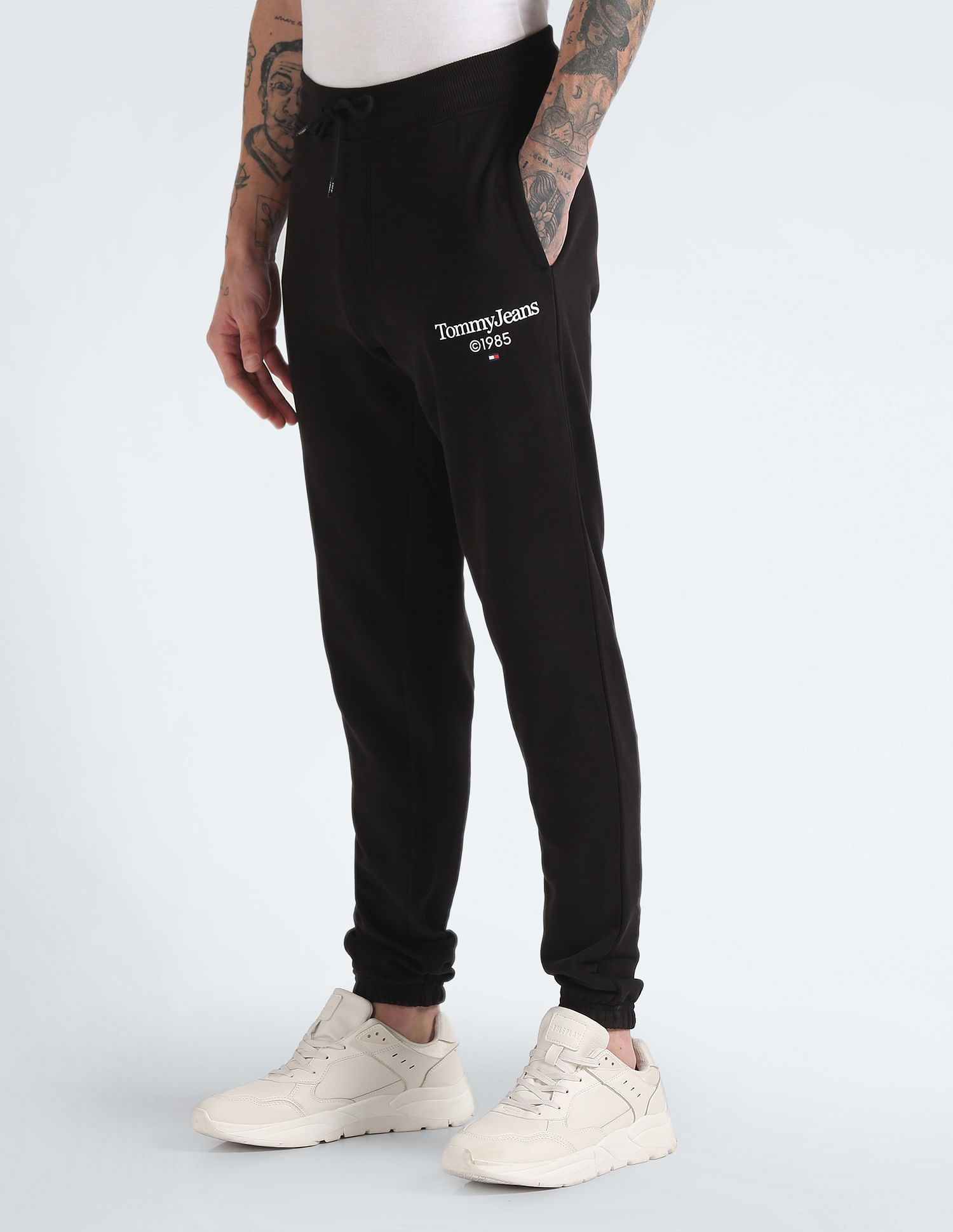 Tommy hilfiger deals skinny joggers