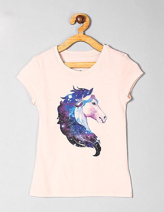 gap horse shirt
