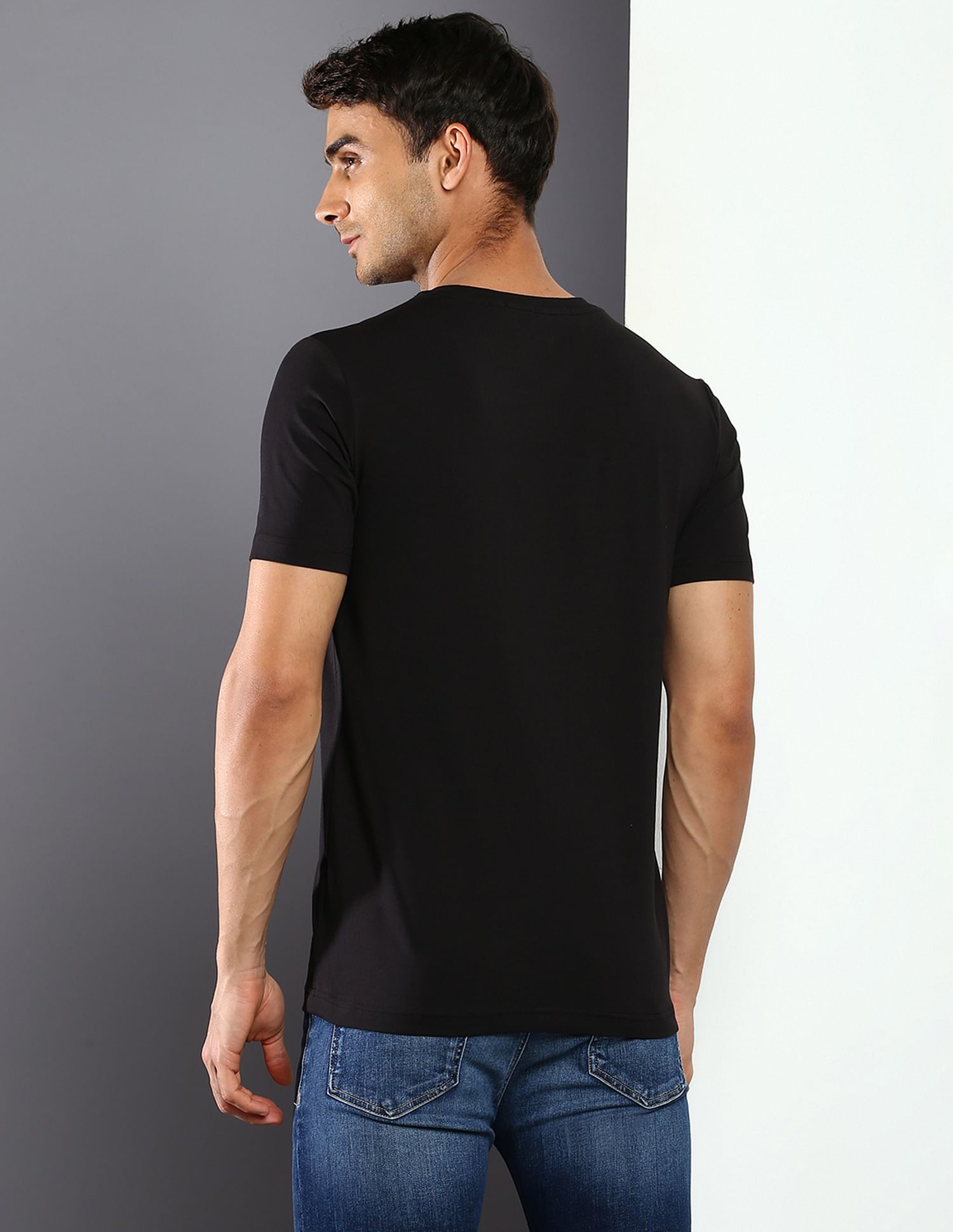 calvin klein v neck t shirts slim fit