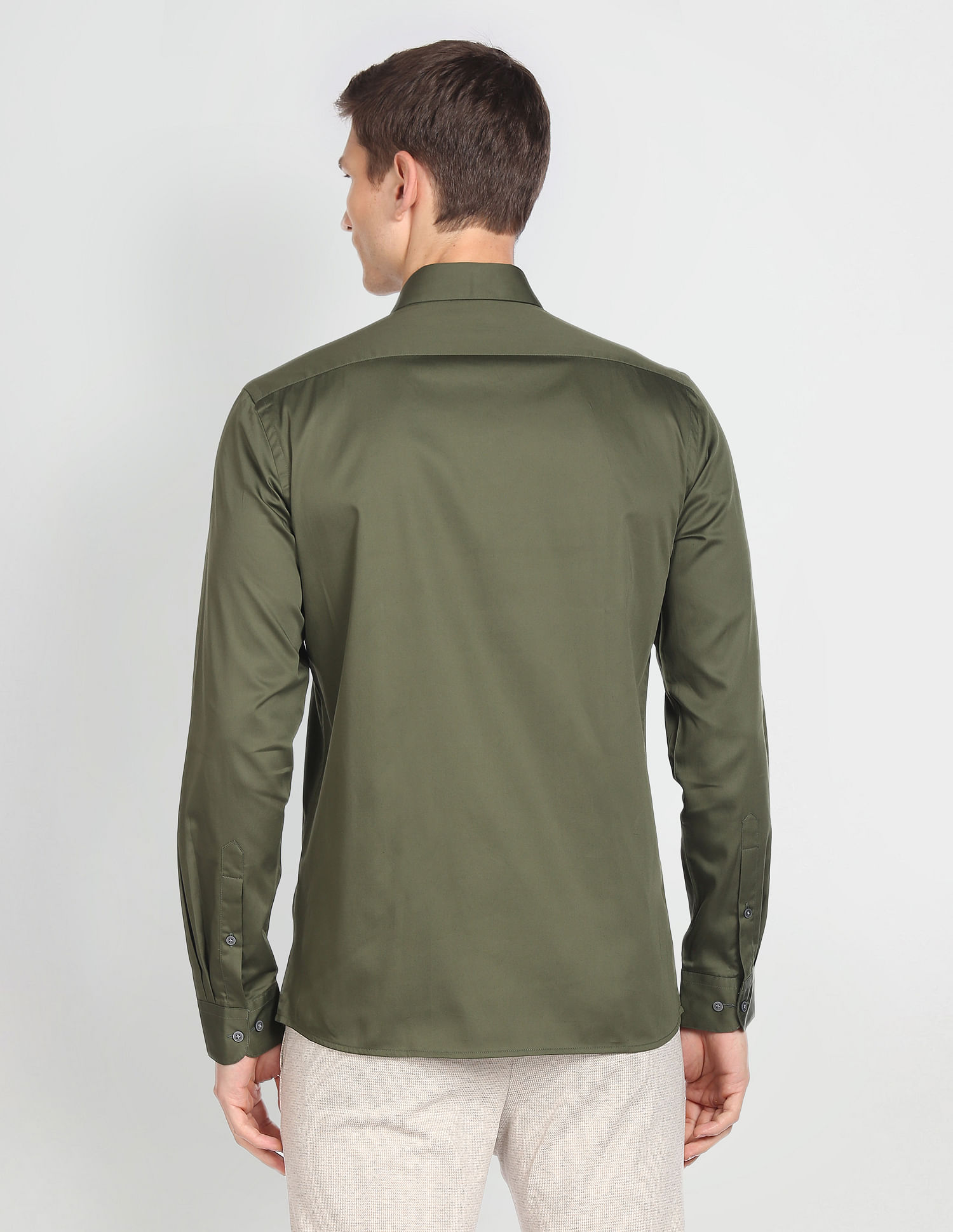Arrow Newyork Satin Solid Formal Shirt