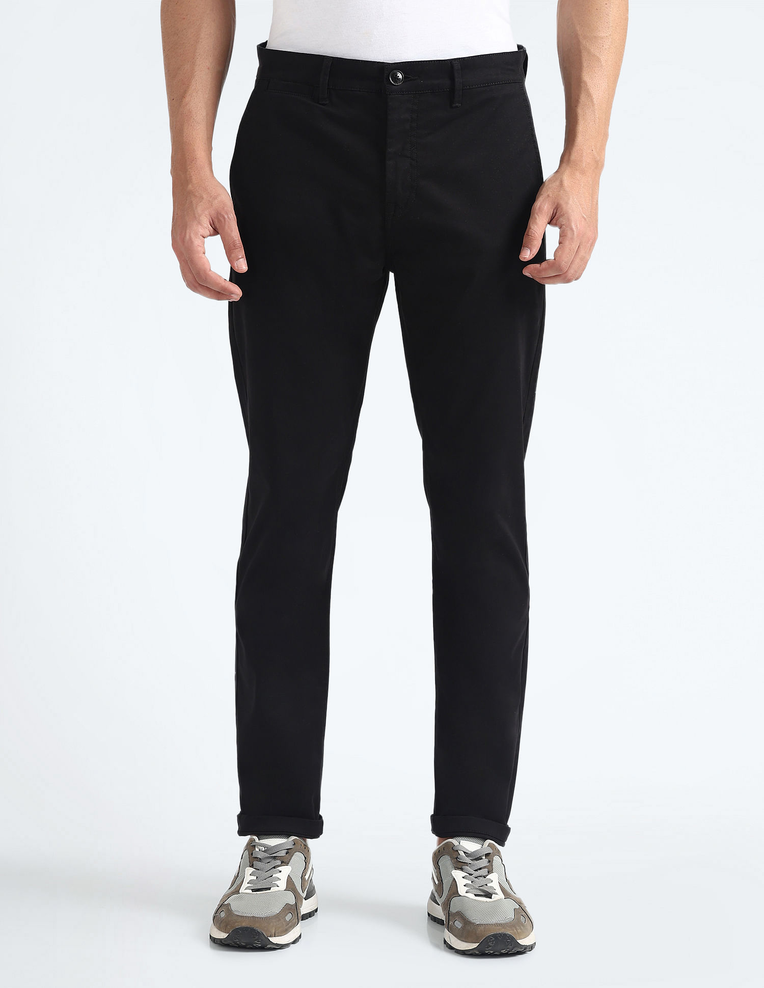 Flying Machine Slash Slim Tapered Fit Solid Chinos
