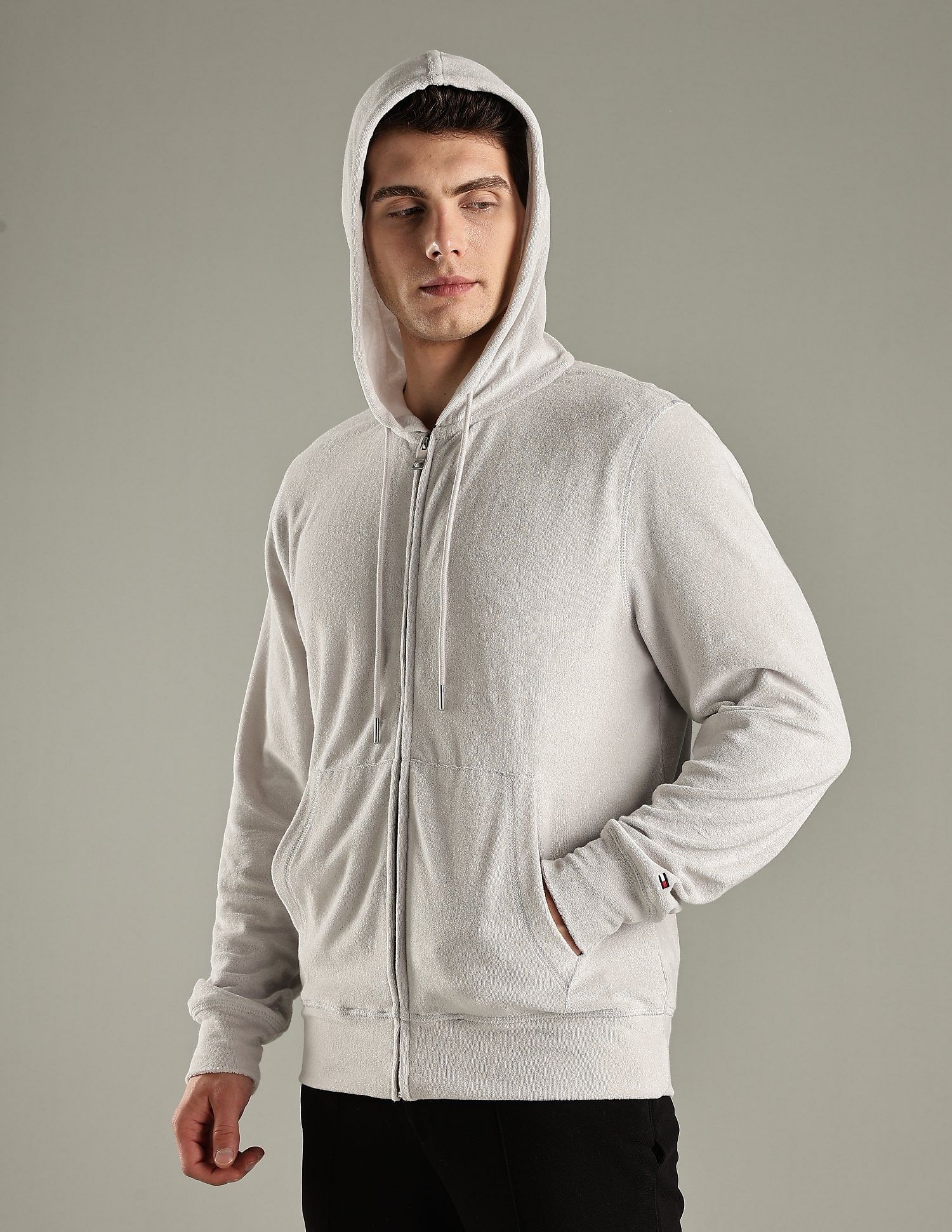 Tommy Hilfiger Solid Regular-Fit Cotton Sweatshirt