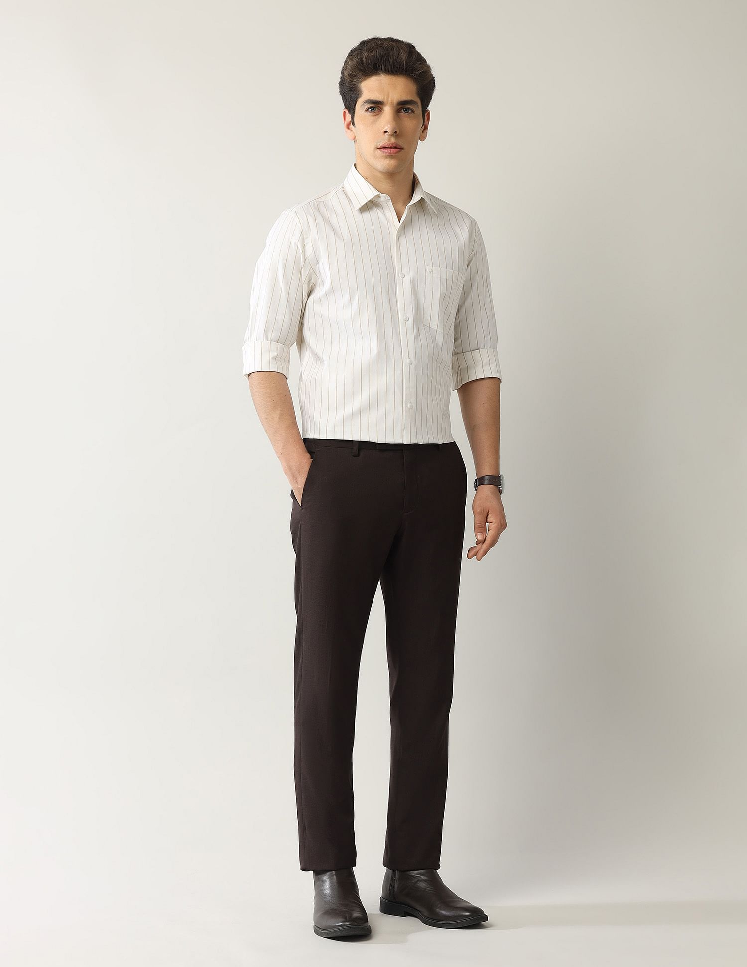 Arrow Liberty Classic Fit Vertical Striped Shirt