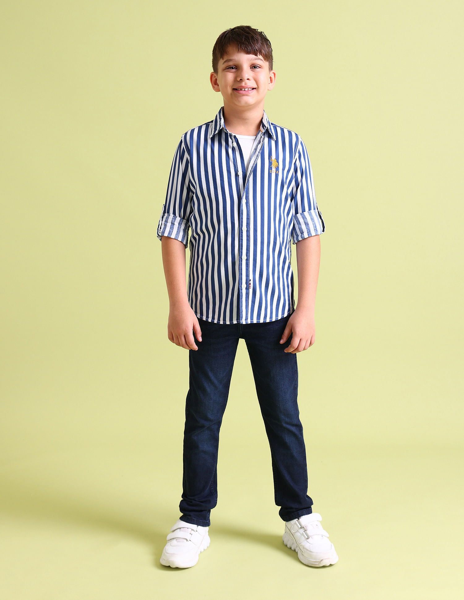 U.S. Polo Assn. Kids Boys Vertical Stripe Spread Collar Shirt