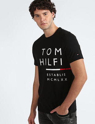 Parasit hage anmodning Buy Tommy Hilfiger Men T-Shirts Online in India - Tommy Hilfiger NNNOW