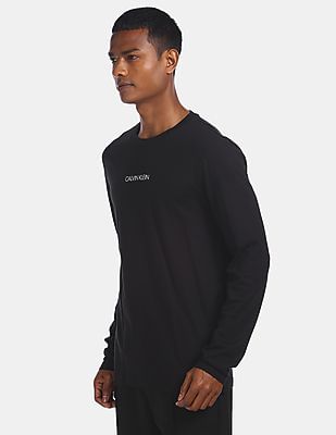 Buy Calvin Klein Men Black Long Sleeve Logo T-Shirt - NNNOW.com