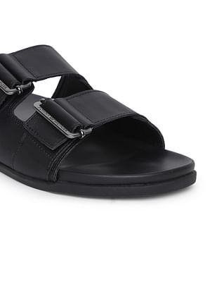 Tommy hilfiger best sale bolo outdoor sandal