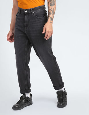 Calvin Klein Jeans Regular Tapered Fit Rinsed Jeans