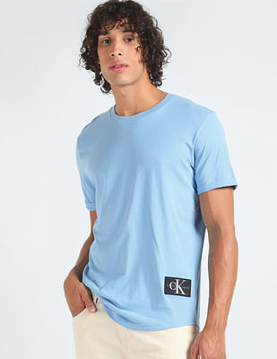 Calvin Klein T-shirt Men's size Large Red RN36543 CA 50900