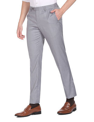 Buy Men Grey Slim Fit Textured Flat Front Casual Trousers Online - 738355 |  Louis Philippe