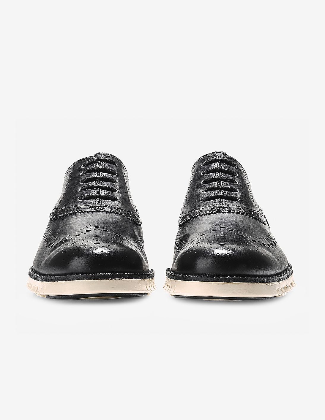 Buy Cole Haan Black ZERØGRAND Wingtip Oxford Shoes - NNNOW.com display picture 3