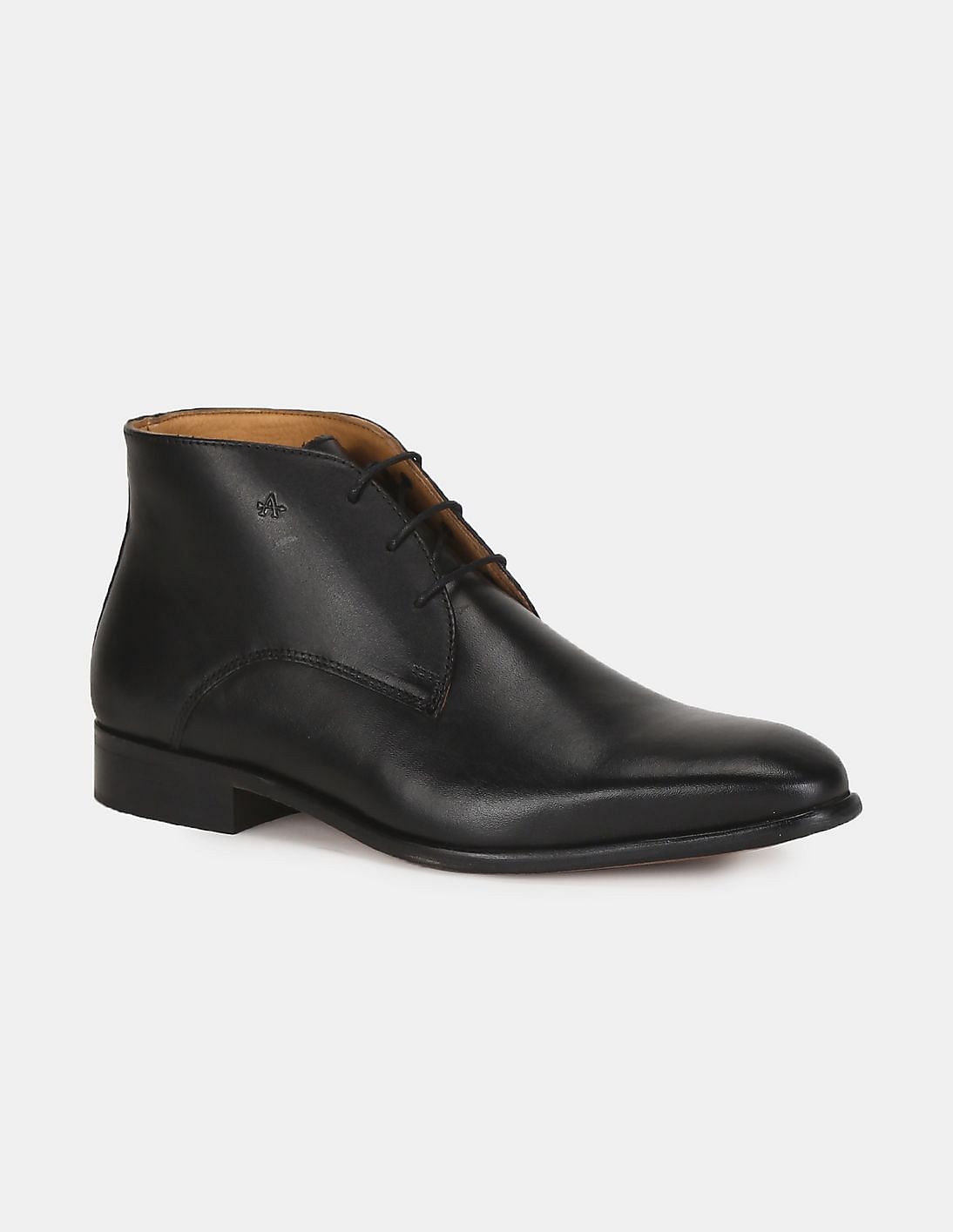 Buy Arrow Men Black Pointed Toe Leather Kinto Chukka Boots - NNNOW.com