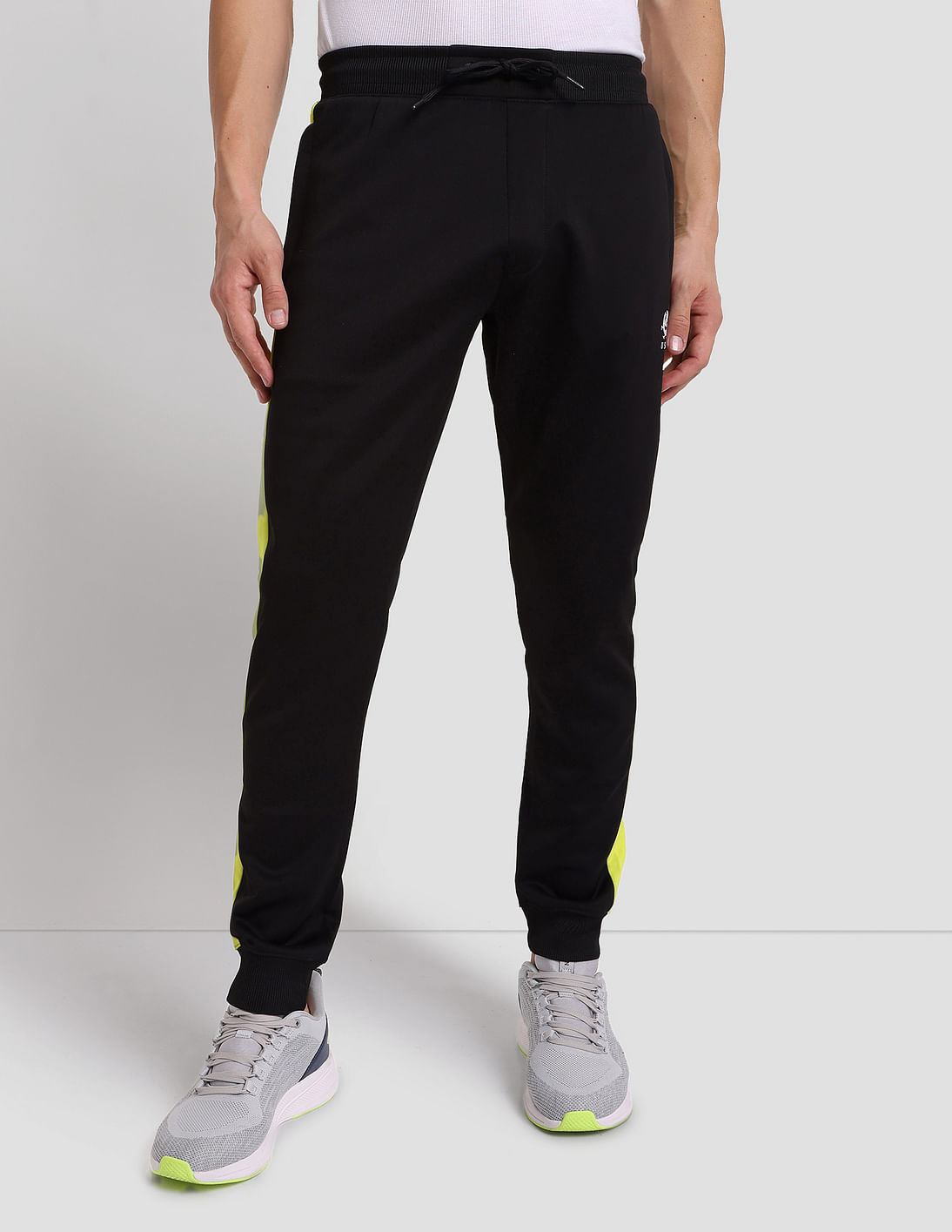【YOURNUS】Polo Snap Training Half Pants Buy U.S. Polo Assn. Lightweight Active Track Pants - NNNOW.com