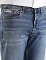 Calvin Klein Jeans Light Wash Staright Fit Mid Rise Jeans