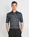 Arrow Tailored Fit Abstract Print Shirt