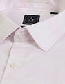 Arrow Textured Manhattan Slim Fit Ceremonial Shirt