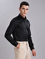 Tommy Hilfiger Self-Design Slim Fit Plain Woven Shirt
