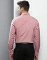 Tommy Hilfiger Men Pink Flex Poplin Slim Fit Solid Formal Shirt